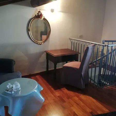 Konukevi Residenza Palazzo Palmegiani