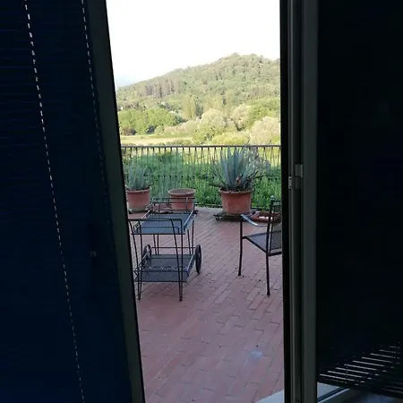 Residenza Palazzo Palmegiani Konukevi *