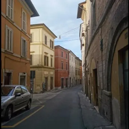 Residenza Palazzo Palmegiani Konukevi Rieti